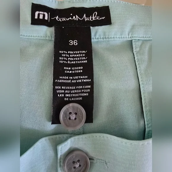 Travis Mathew Men's Shorts Size 36 - Picture 3 of 4